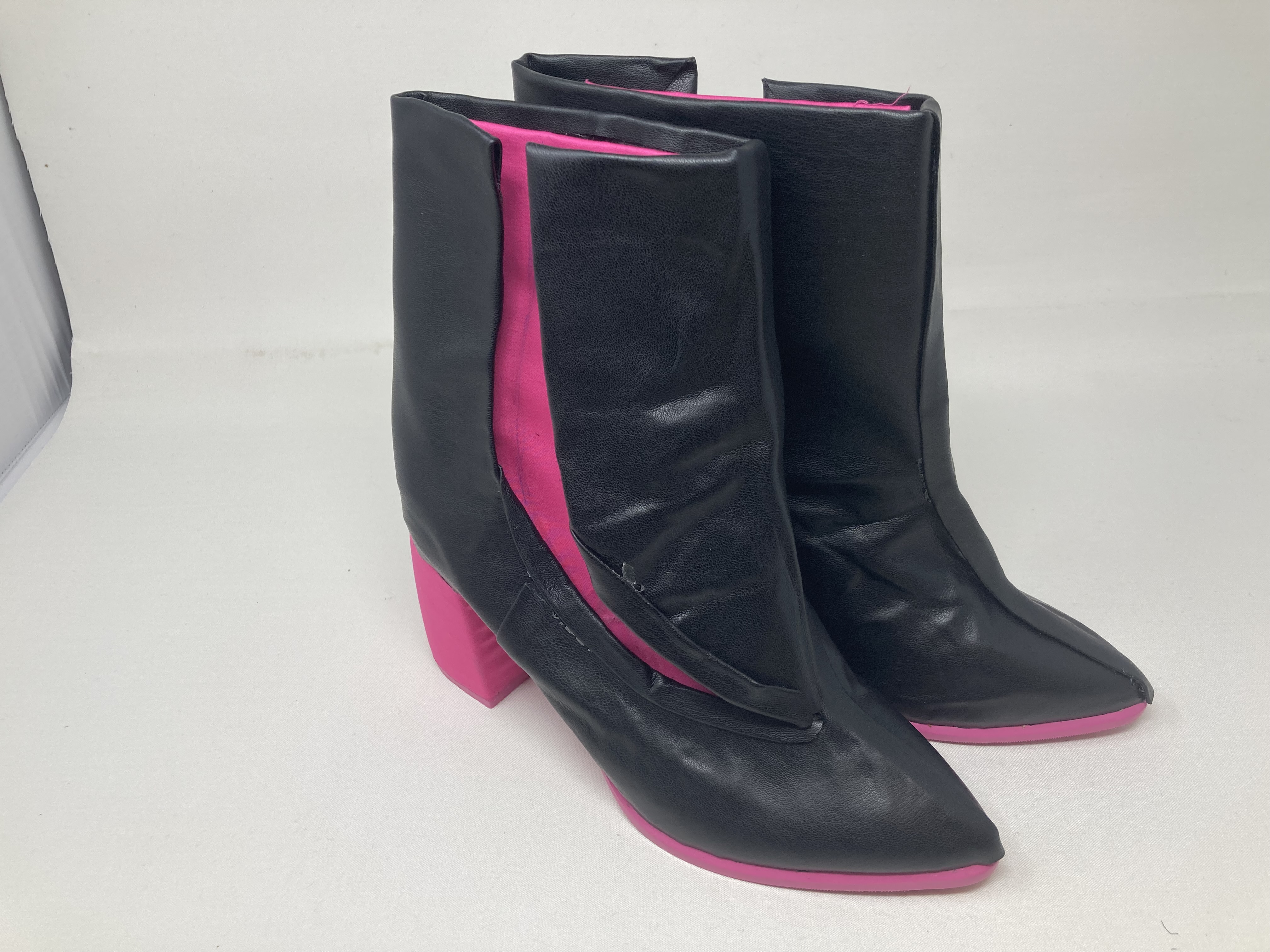 boots closed